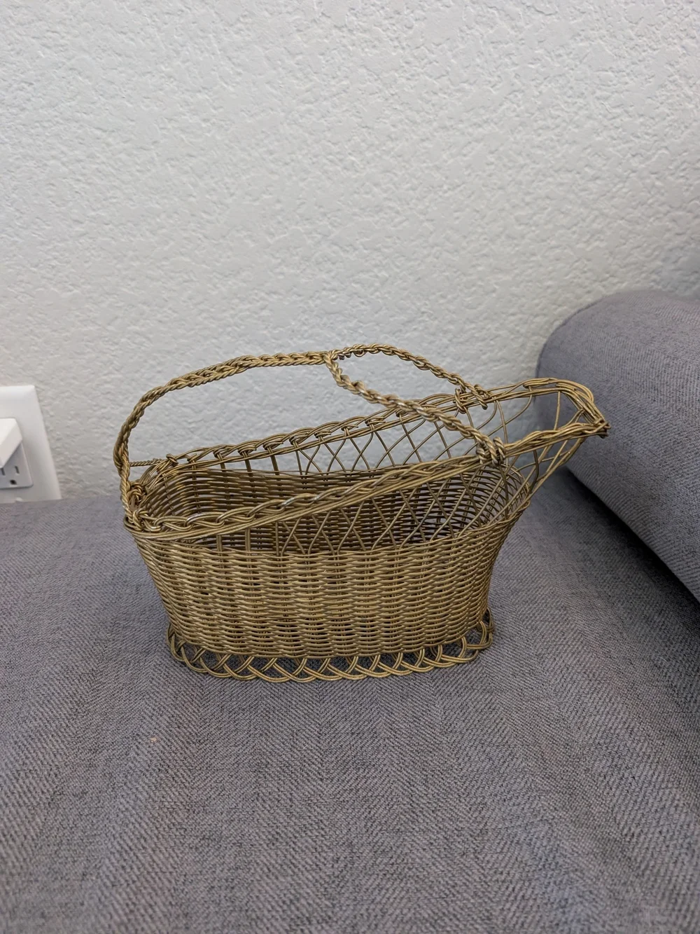 Vintage French Wine Basket Metal Bottle Holder, Single Bottle Stand, Woven